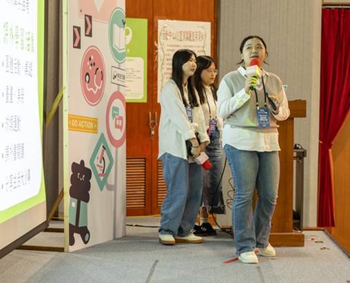 種籽志工於比賽分享服務歷程與成果